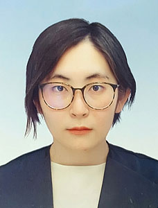 氏名